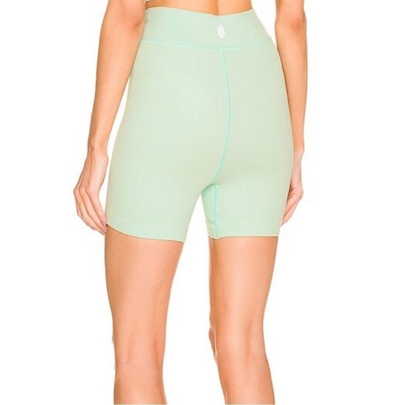 Free People Movement Free Throw Athletic Shorts in Turquoise Mint Size Small - Picture 3 of 9